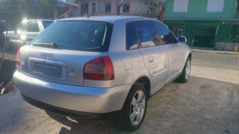 A3 1.8 20V GASOLINA 4P MANUAL - 2001 - CAXIAS DO SUL