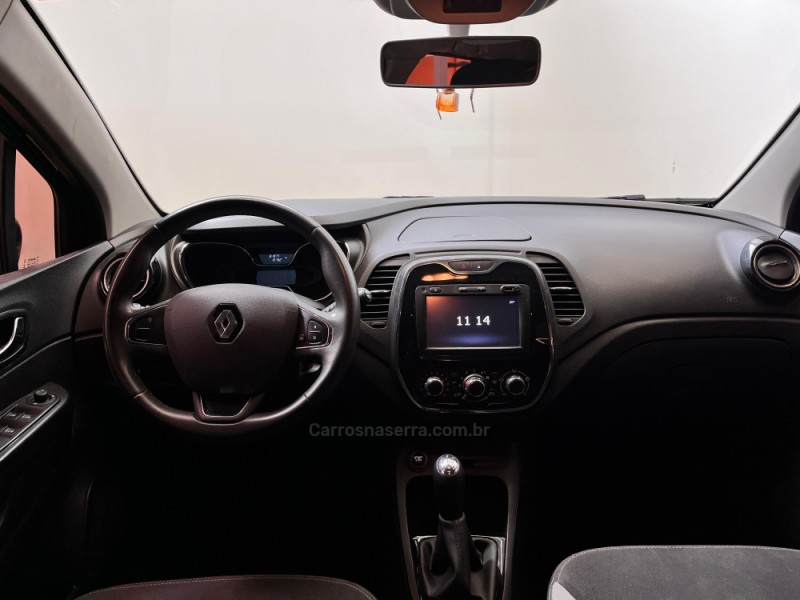 CAPTUR 1.6 16V SCE FLEX ZEN MANUAL - 2019 - NOVO HAMBURGO