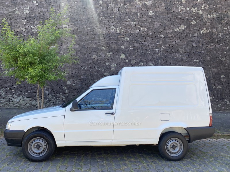 FIORINO 1.3 FURGÃO 8V GASOLINA 2P MANUAL - 2012 - CAXIAS DO SUL