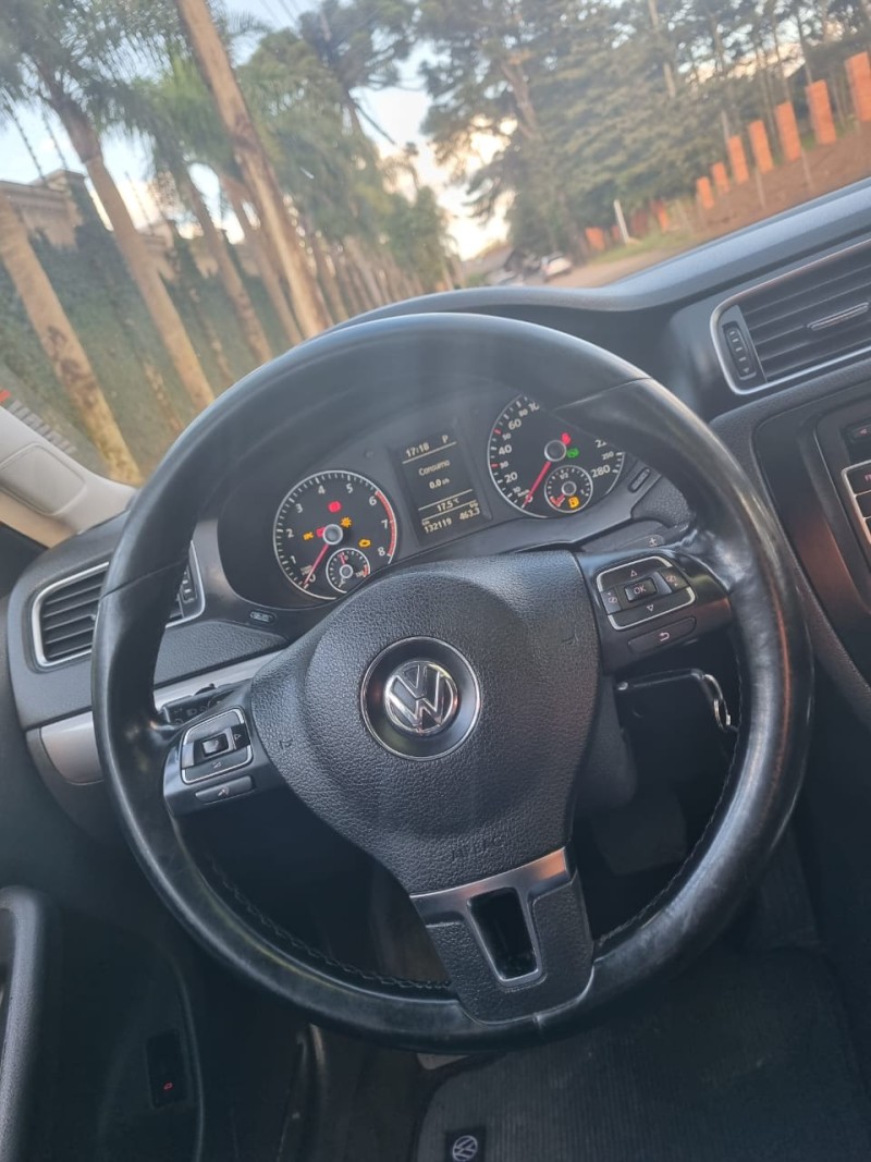 JETTA 2.0 TSI HIGHLINE 200CV GASOLINA 4P TIPTRONIC - 2012 - CAXIAS DO SUL