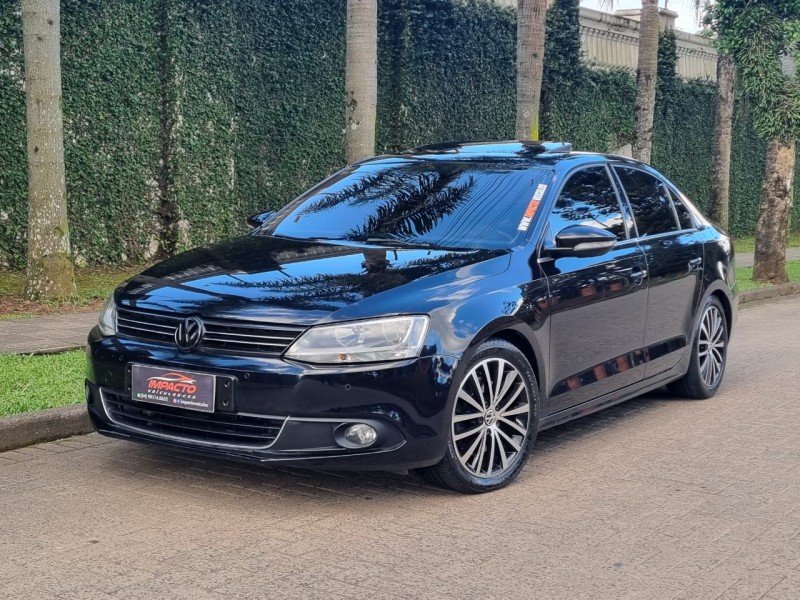 jetta 2.0 tsi highline 200cv gasolina 4p tiptronic 2012 caxias do sul