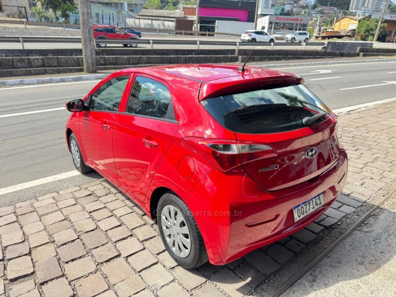 HB20 1.6 COMFORT PLUS 16V FLEX 4P MANUAL - 2014 - CAXIAS DO SUL