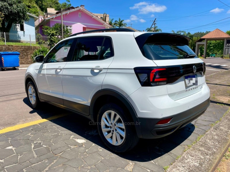 T-CROSS 1.0 TSI 12V FLEX 4P MANUAL - 2020 - CARLOS BARBOSA