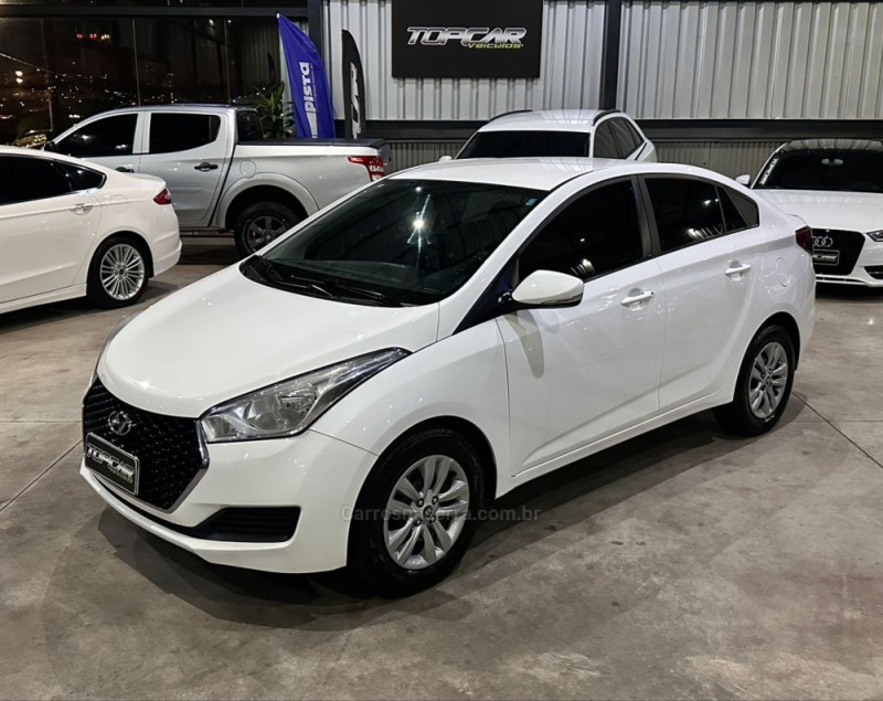 HB20S 1.0 COMFORT PLUS 12V FLEX 4P MANUAL - 2019 - CAMPO BOM