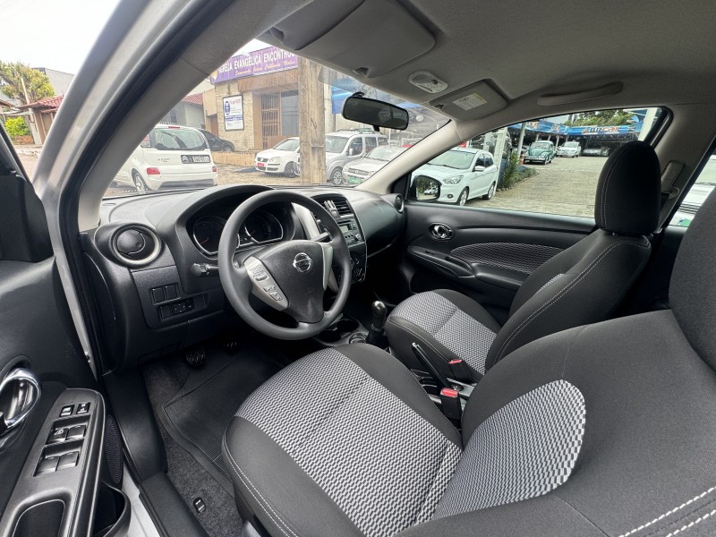 VERSA 1.6 16V FLEX S 4P MANUAL - 2018 - DOIS IRMãOS