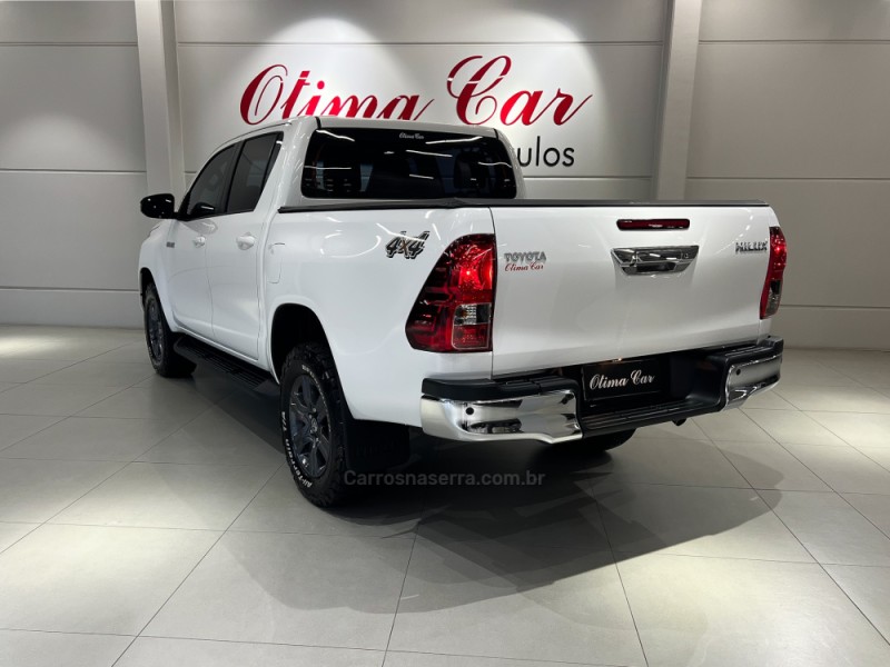 HILUX 2.8 SR 4X4 CD 16V DIESEL 4P AUTOMÁTICO - 2022 - FLORES DA CUNHA