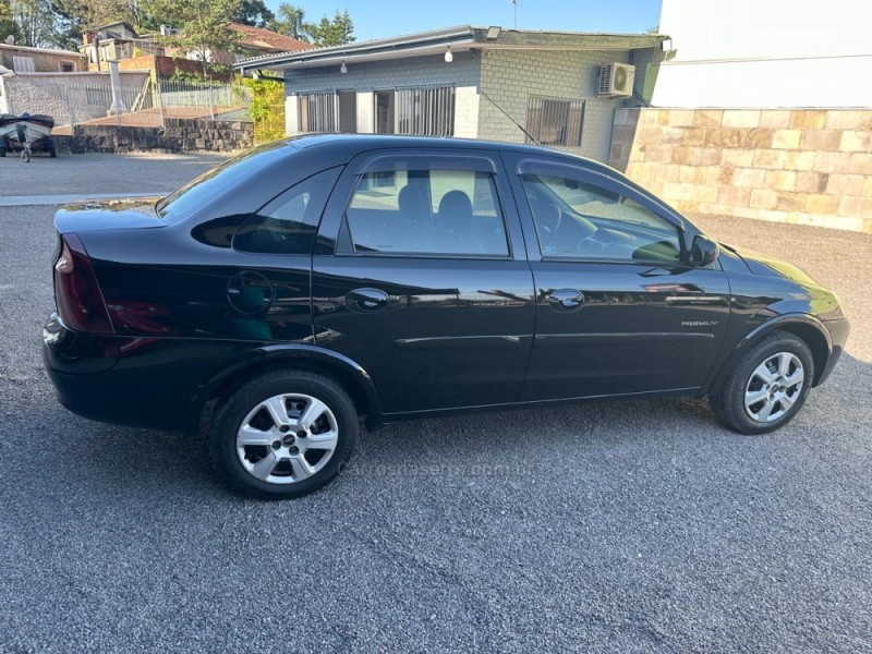 CORSA 1.4 MPFI PREMIUM SEDAN 8V FLEX 4P MANUAL - 2011 - CAXIAS DO SUL