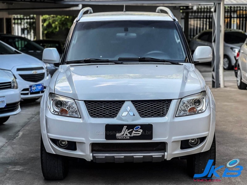 PAJERO TR4 2.0 4X2 16V 140CV FLEX 4P AUTOMÁTICO - 2013 - NOVO HAMBURGO