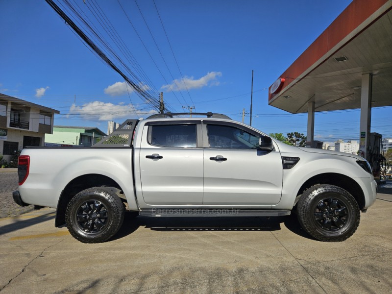 RANGER 2.5 XLS 4X2 CD 16V FLEX 4P MANUAL - 2014 - CAXIAS DO SUL