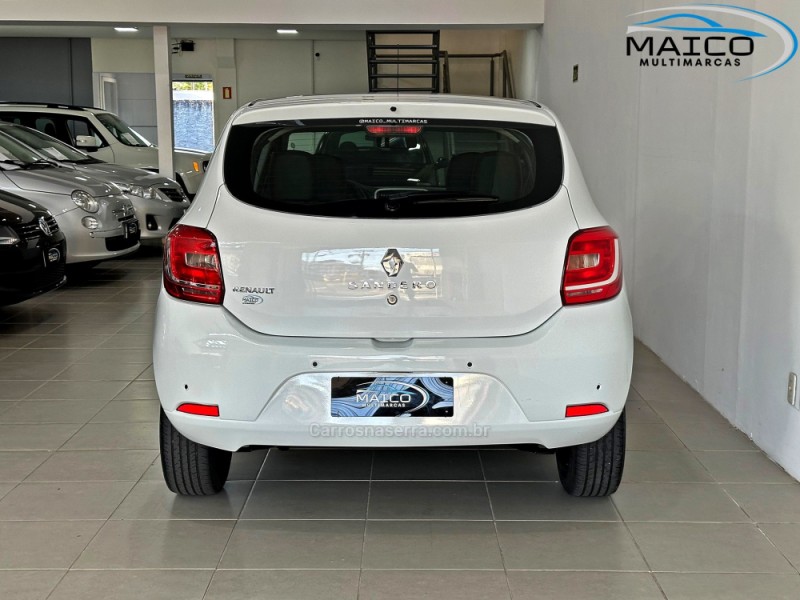 SANDERO 1.0 EXPRESSION 16V FLEX 4P MANUAL - 2016 - NOVO HAMBURGO