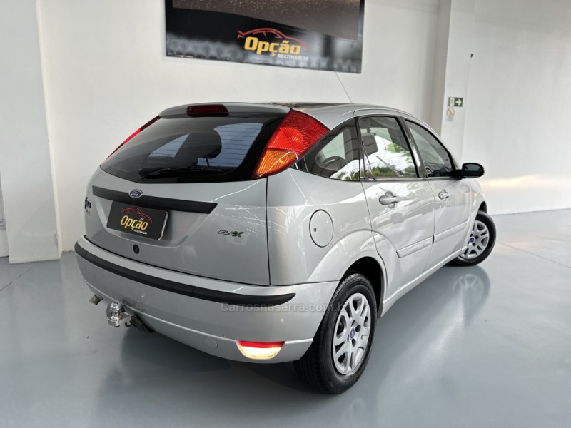 FOCUS 1.6 GL 8V GASOLINA 4P MANUAL - 2009 - NOVO HAMBURGO