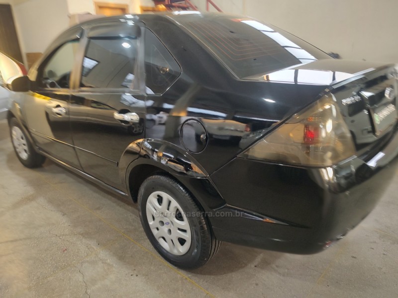 FIESTA 1.6 ROCAM SEDAN 8V FLEX 4P MANUAL - 2014 - CAXIAS DO SUL