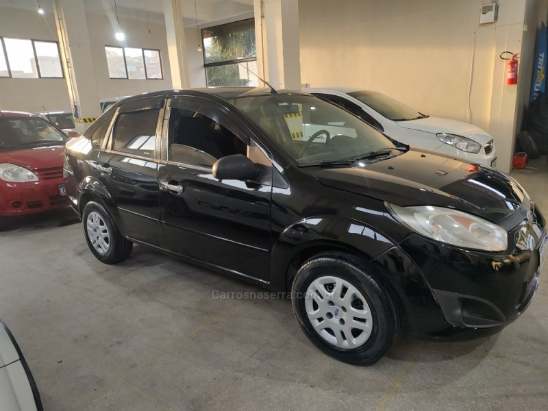 FIESTA 1.6 ROCAM SEDAN 8V FLEX 4P MANUAL - 2014 - CAXIAS DO SUL