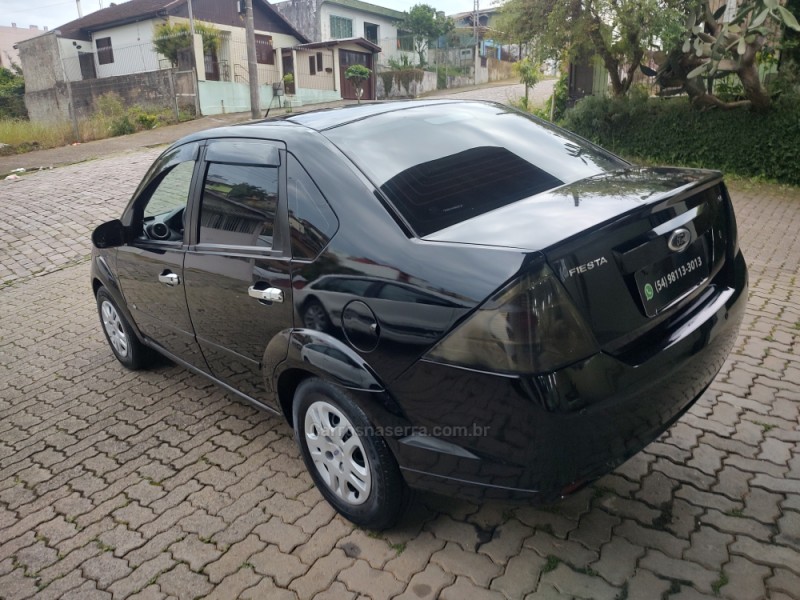 FIESTA 1.6 ROCAM SEDAN 8V FLEX 4P MANUAL - 2014 - CAXIAS DO SUL