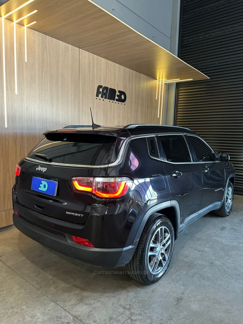 COMPASS 2.0 16V FLEX SPORT AUTOMÁTICO - 2020 - LAJEADO