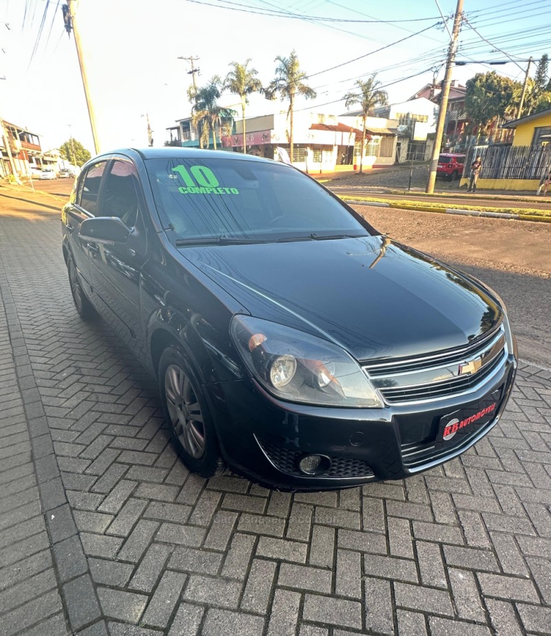 VECTRA 2.0 SFI GT HATCH 8V FLEX 4P MANUAL - 2010 - PAROBé