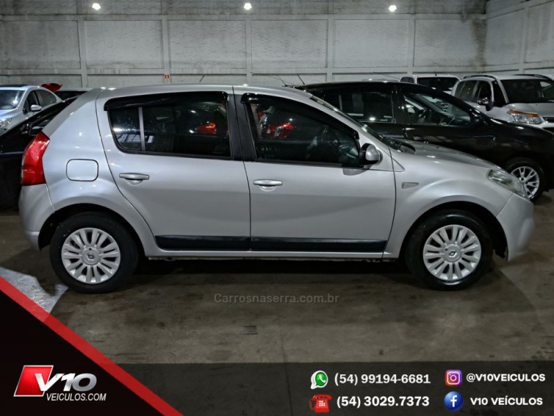 SANDERO 1.6 PRIVILÉGE 16V FLEX 4P AUTOMÁTICO - 2013 - CAXIAS DO SUL