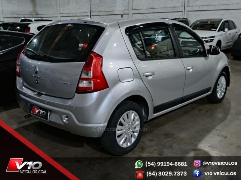 SANDERO 1.6 PRIVILÉGE 16V FLEX 4P AUTOMÁTICO - 2013 - CAXIAS DO SUL