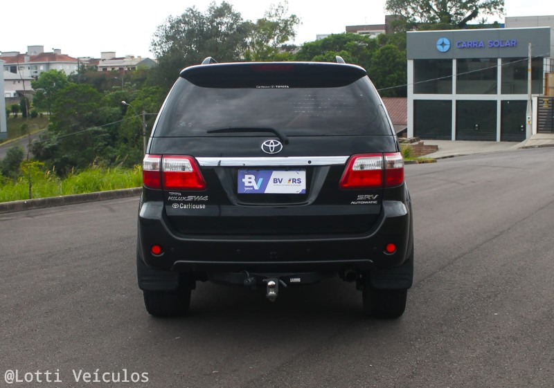 HILUX SW4 3.0 SRV 4X4 7 LUGARES 16V TURBO INTERCOOLER DIESEL 4P AUTOMÁTICO - 2009 - FARROUPILHA