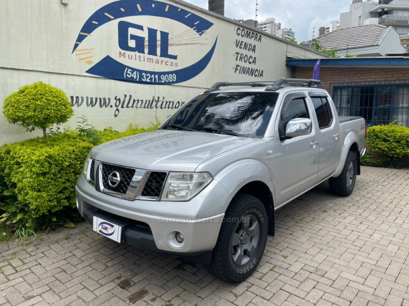 FRONTIER 2.5 LE 4X4 CD TURBO ELETRONIC DIESEL 4P AUTOMÁTICO