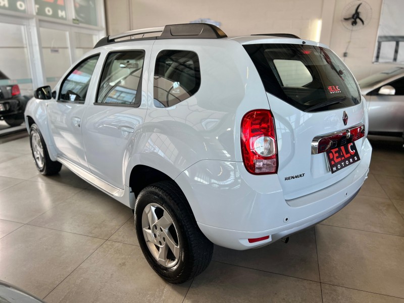 DUSTER 1.6 DYNAMIQUE 4X2 16V FLEX 4P MANUAL - 2013 - CAXIAS DO SUL