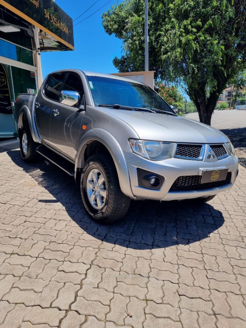 L200 TRITON 3.2 HPE 4X4 CD 16V TURBO INTERCOOLER DIESEL 4P AUTOMÁTICO - 2012 - PASSO FUNDO