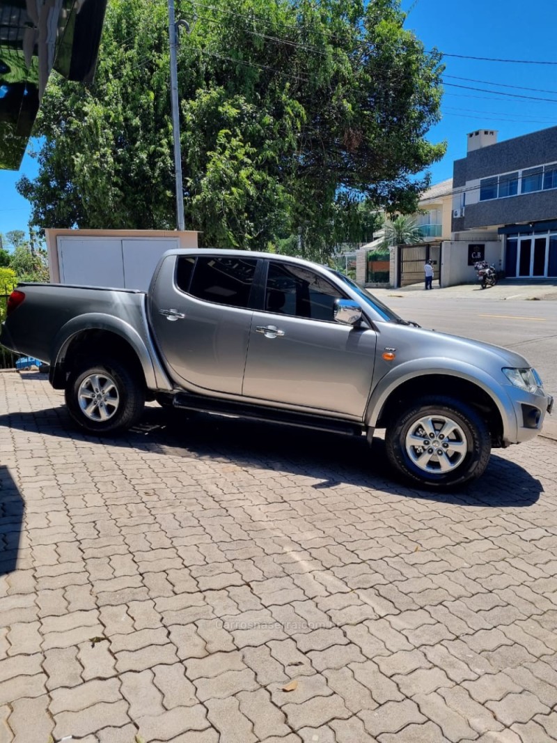 L200 TRITON 3.2 HPE 4X4 CD 16V TURBO INTERCOOLER DIESEL 4P AUTOMÁTICO - 2012 - PASSO FUNDO