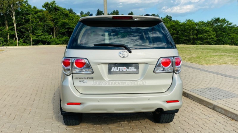 HILUX SW4 2.7 SR 4X2 16V GASOLINA 4P AUTOMÁTICO - 2015 - DOIS IRMãOS