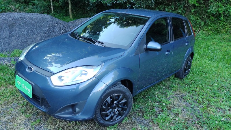 FIESTA 1.6 MPI HATCH 8V FLEX 4P MANUAL - 2011 - CAXIAS DO SUL