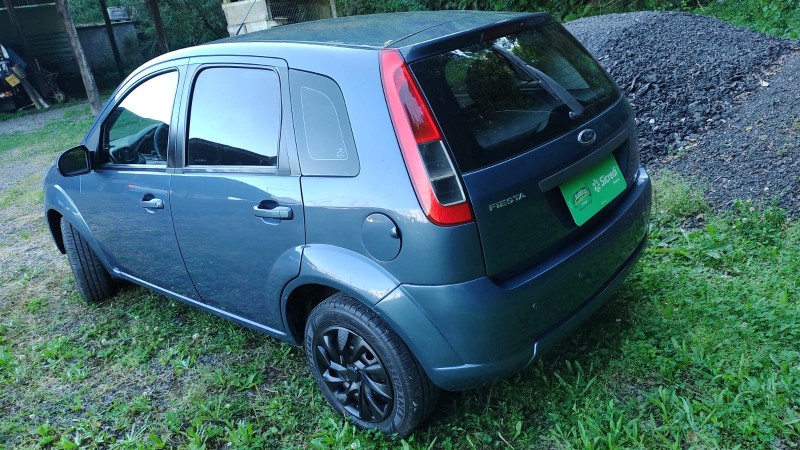 FIESTA 1.6 MPI HATCH 8V FLEX 4P MANUAL - 2011 - CAXIAS DO SUL