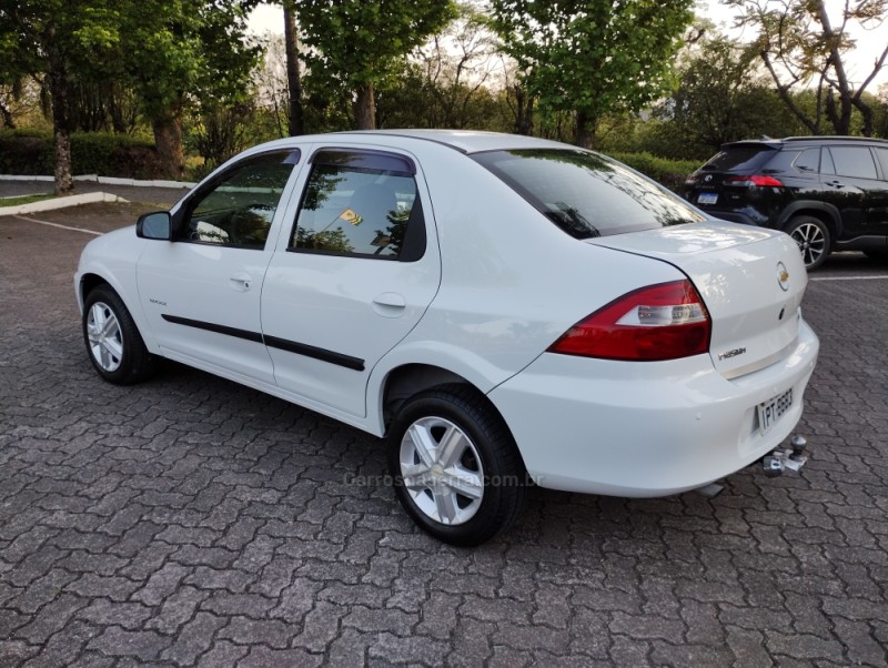 PRISMA 1.0 MPFI VHCE MAXX 8V FLEX 4P MANUAL - 2009 - CAXIAS DO SUL