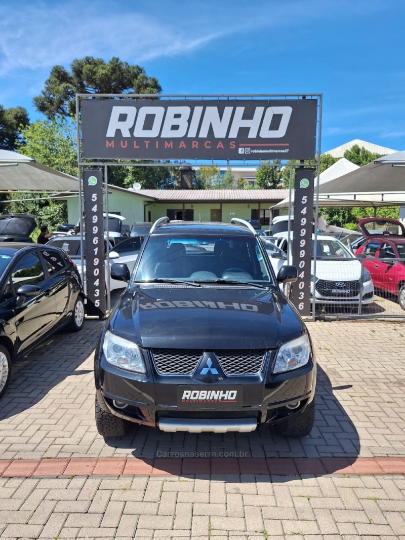 PAJERO TR4 2.0 4X4 16V 140CV FLEX 4P AUTOMÁTICO - 2011 - CAMBARá DO SUL