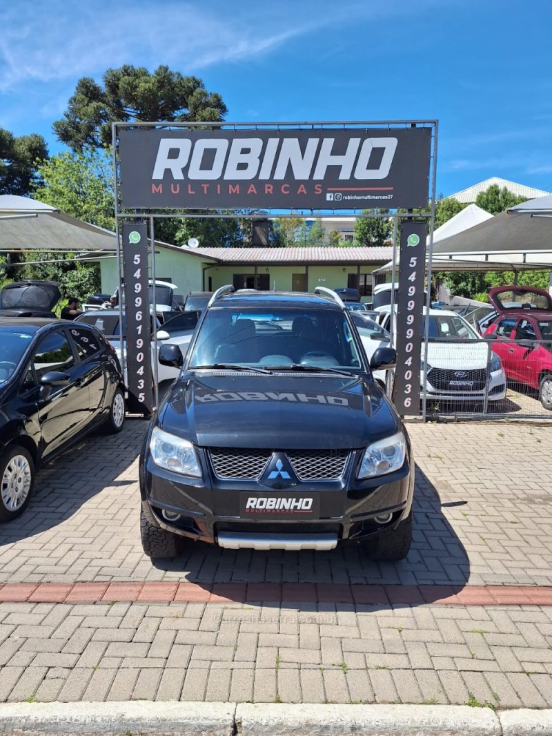 PAJERO TR4 2.0 4X4 16V 140CV FLEX 4P AUTOMÁTICO - 2011 - CAMBARá DO SUL