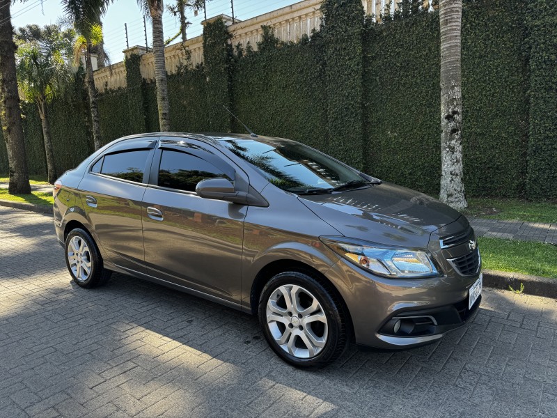 PRISMA 1.4 MPFI LTZ 8V FLEX 4P MANUAL - 2014 - CAXIAS DO SUL