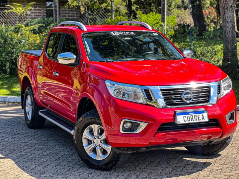 FRONTIER 2.3 LE ATTACK 4X4 CD TURBO ELETRONIC DIESEL 4P AUTOMÁTICO - 2017 - CANELA