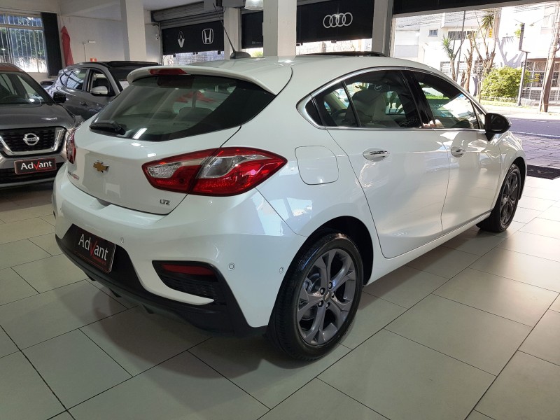 CRUZE 1.4 TURBO LTZ II SPORT HATCH 16V FLEX 4P AUTOMÁTICO - 2017 - CAXIAS DO SUL