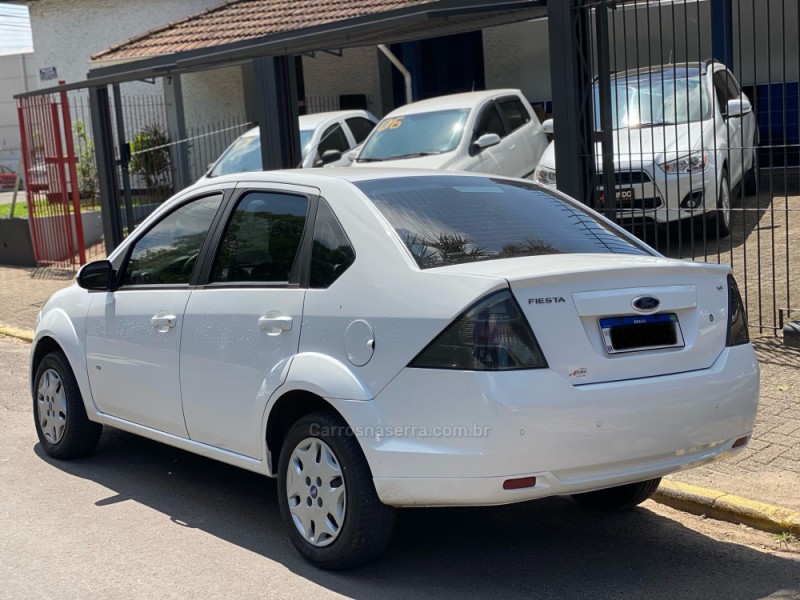 FIESTA 1.6 MPI SEDAN 8V FLEX 4P MANUAL - 2014 - PAROBé