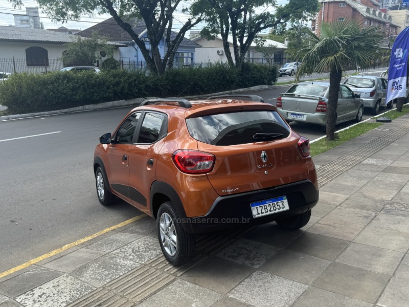 KWID 1.0 12V SCE FLEX ZEN MANUAL - 2019 - FARROUPILHA