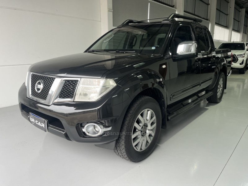 FRONTIER 2.5 SL 4X4 CD TURBO ELETRONIC DIESEL 4P AUTOMÁTICO - 2015 - GARIBALDI