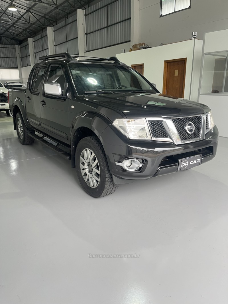 FRONTIER 2.5 SL 4X4 CD TURBO ELETRONIC DIESEL 4P AUTOMÁTICO - 2015 - GARIBALDI