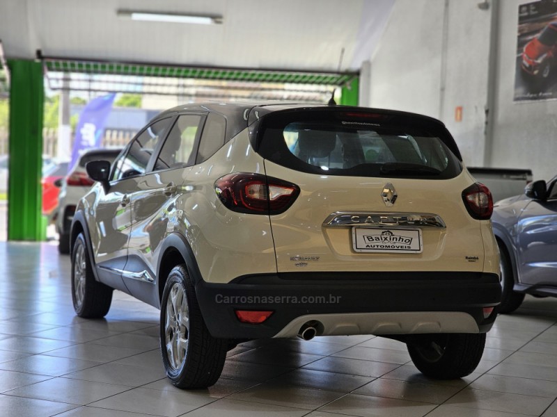 CAPTUR 1.6 16V SCE FLEX ZEN MANUAL - 2019 - SAPUCAIA DO SUL