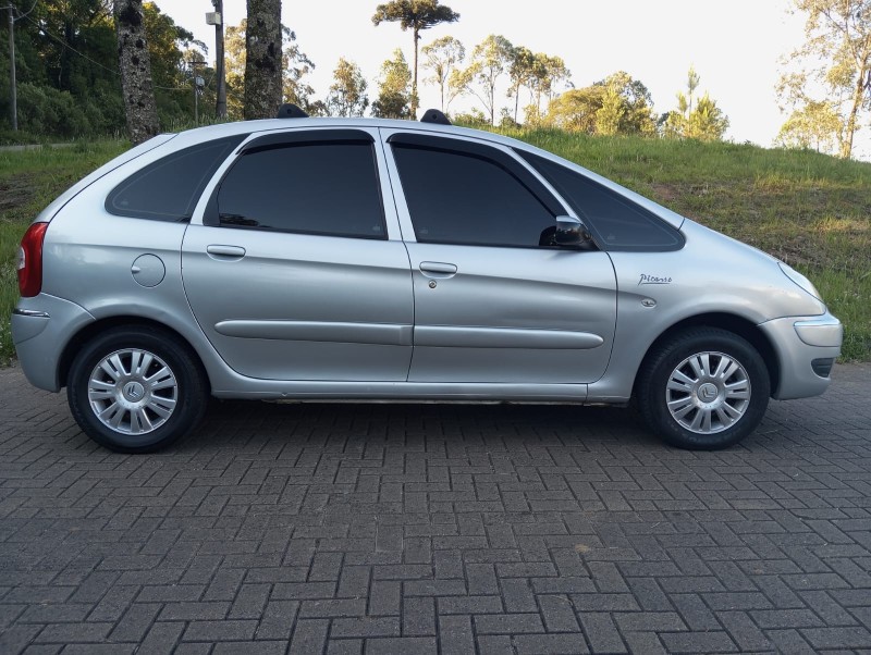 XSARA PICASSO 1.6 I GLX 16V FLEX 4P MANUAL - 2010 - CAXIAS DO SUL