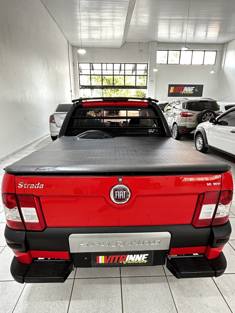 STRADA 1.8 MPI SPORTING CE 16V FLEX 2P MANUAL - 2011 - CAXIAS DO SUL