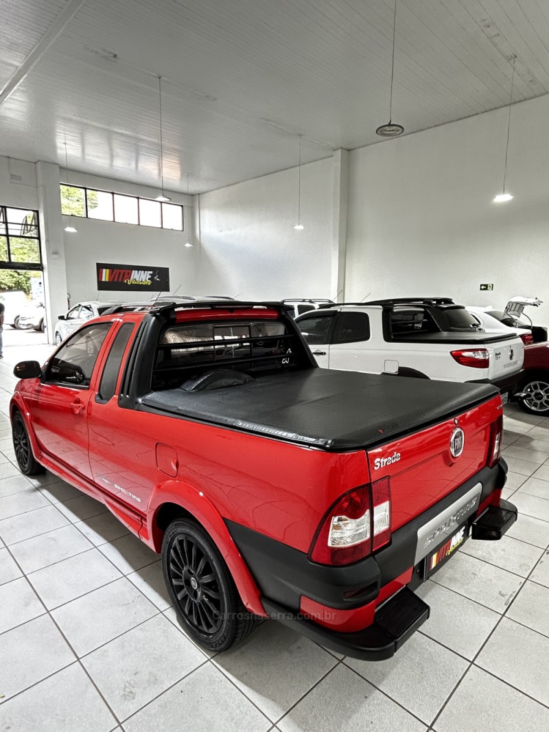 STRADA 1.8 MPI SPORTING CE 16V FLEX 2P MANUAL - 2011 - CAXIAS DO SUL