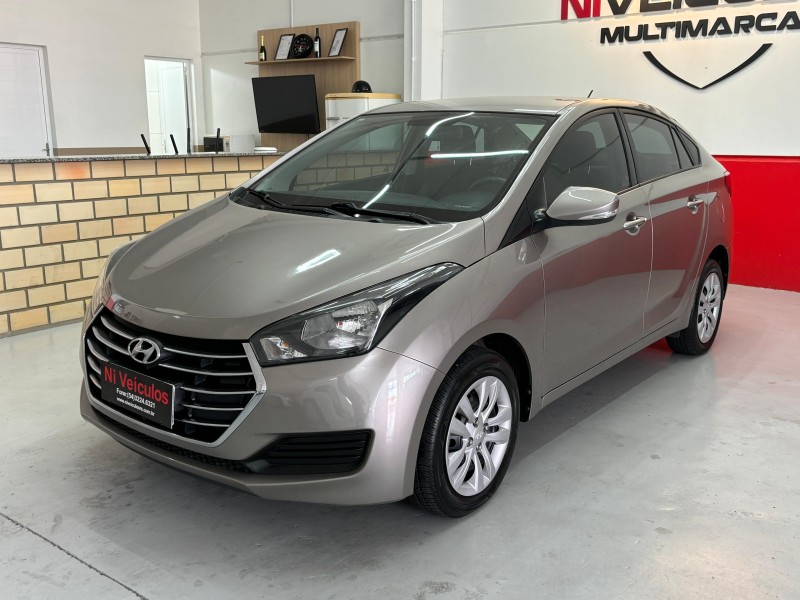 HB20S 1.0 COMFORT PLUS 12V FLEX 4P MANUAL - 2018 - CAXIAS DO SUL