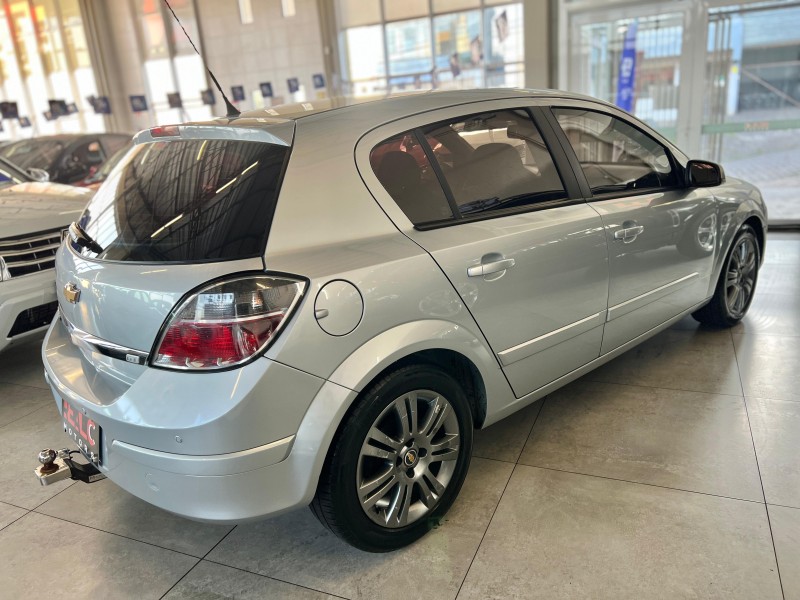 VECTRA 2.0 MPFI GT HATCH 8V FLEX 4P MANUAL - 2010 - CAXIAS DO SUL