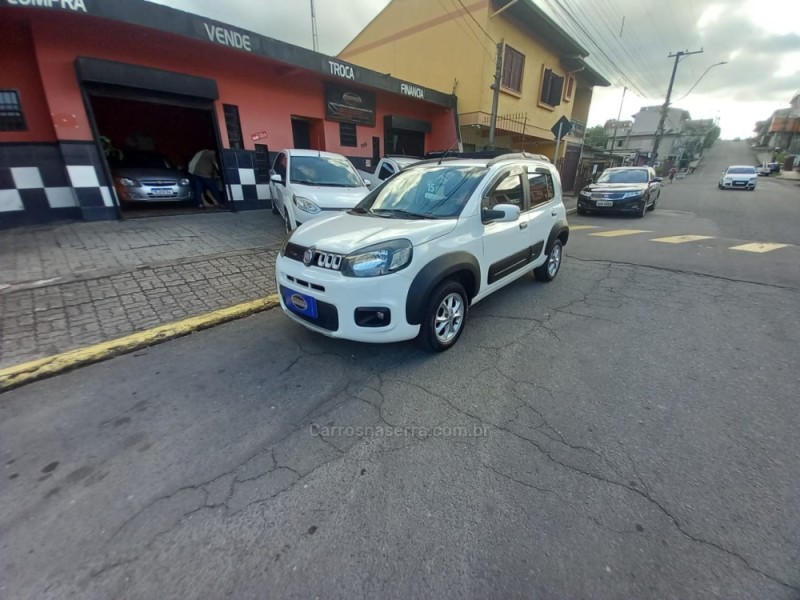 UNO 1.0 EVO WAY 8V FLEX 4P MANUAL - 2015 - CAXIAS DO SUL