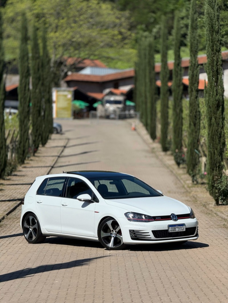 GOLF 2.0 TSI GTI 16V TURBO GASOLINA 4P AUTOMÁTICO - 2017 - CAXIAS DO SUL