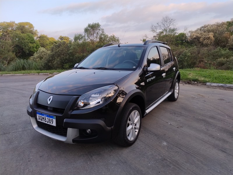 sandero 1.6 stepway 8v flex 4p manual 2013 caxias do sul