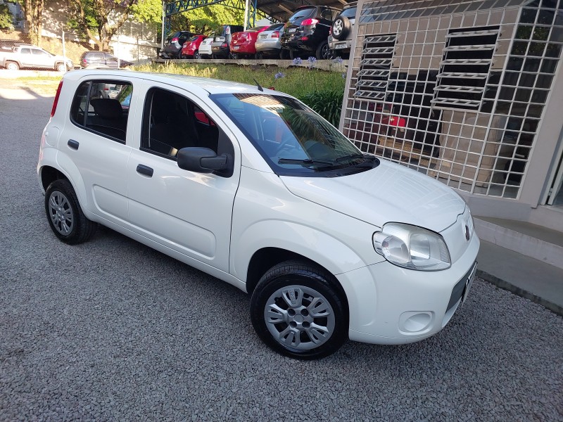 UNO 1.0 VIVACE 8V FLEX 4P MANUAL - 2014 - BENTO GONçALVES